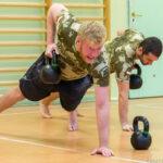 BRZUCH Z KETTLEBELL - wtorki 17:00 - 17:45